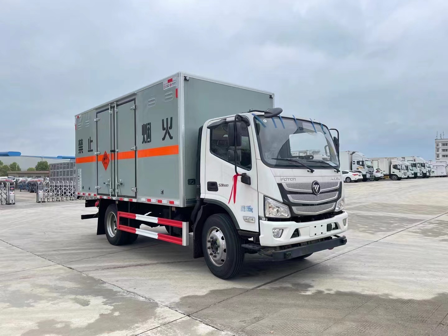 福田歐馬可6.8噸爆破車