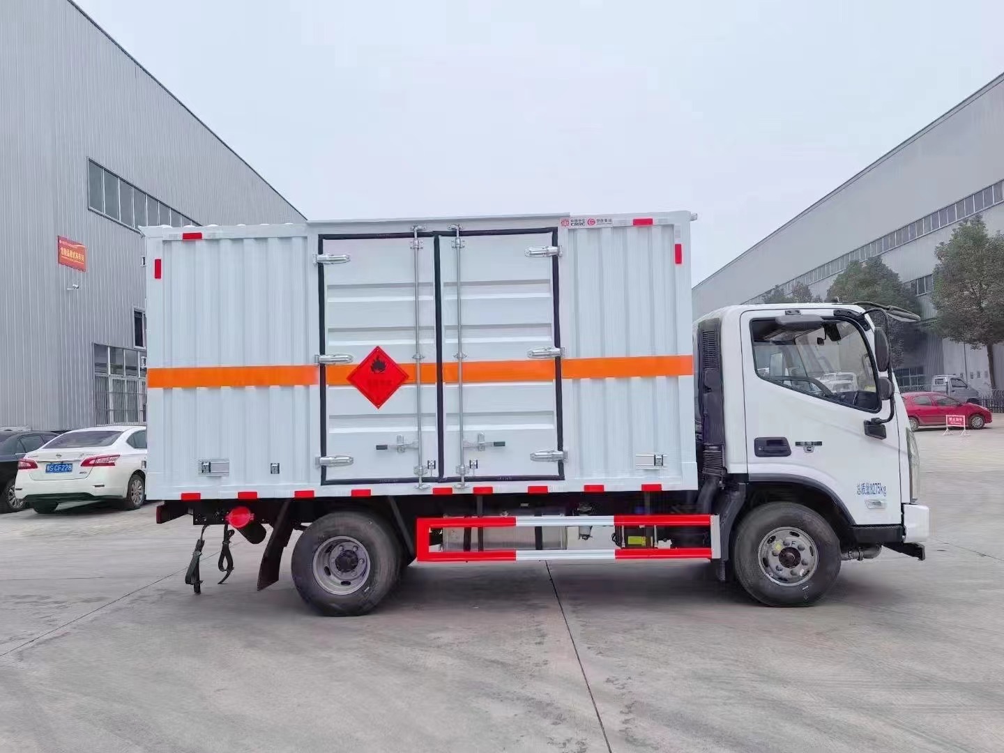 福田奧鈴4.3噸氣體廂式車