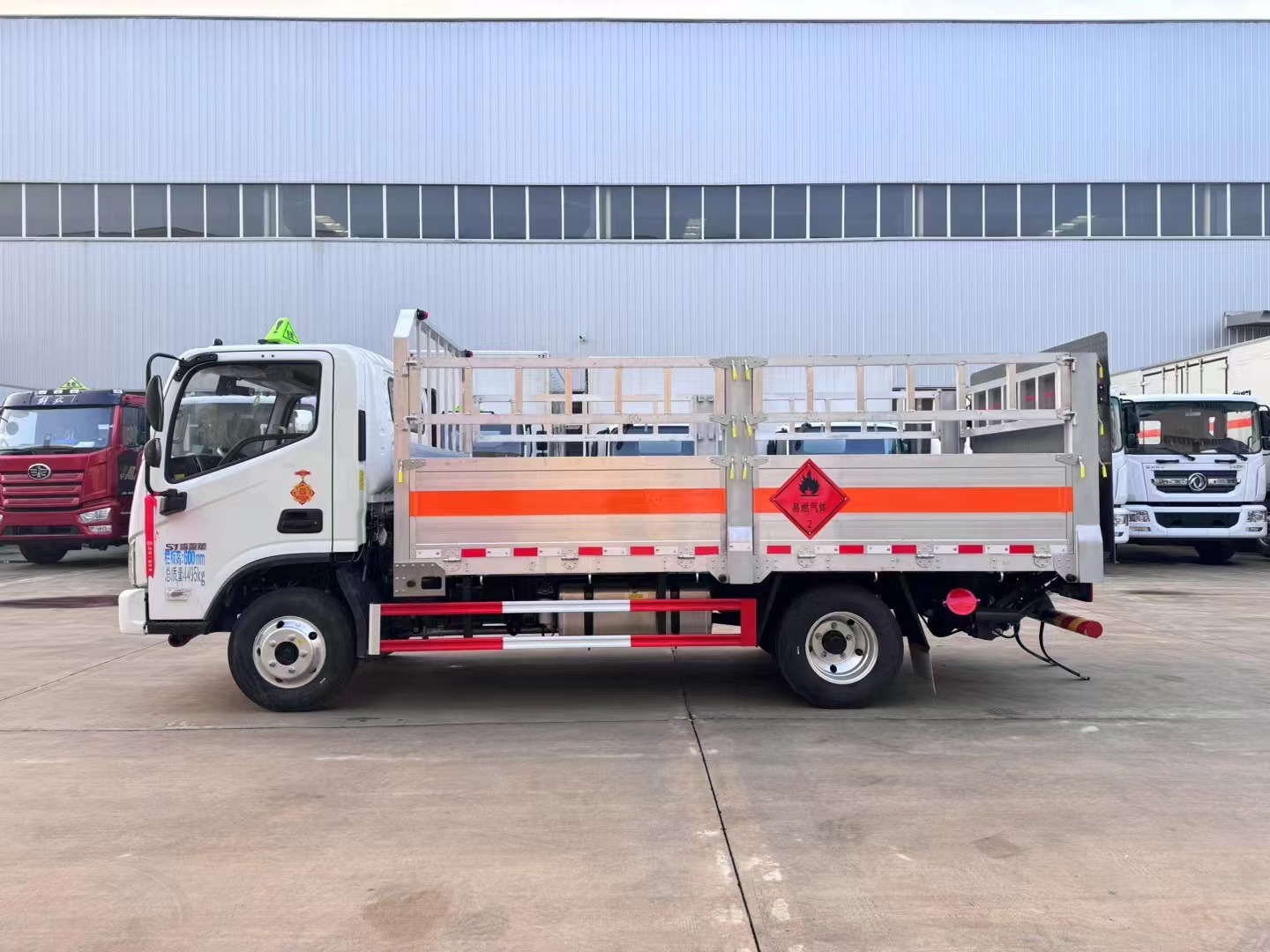 歐馬可康機藍牌氣瓶運輸車